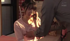 Bố dượng phát hiện cô con gái riêng của vợ yêu là diễn viên jav